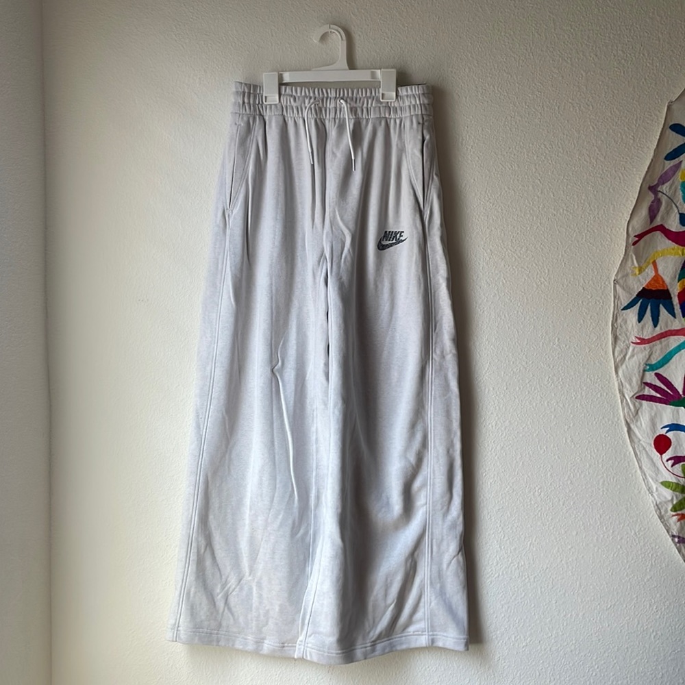 NIKE Wide leg Sweatpants Gray loose fit Womens Small